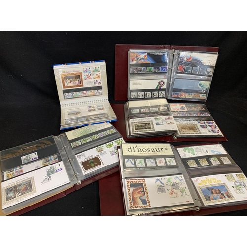 583 - 5 albums of GB First day covers and decimal presentation and including over 110 Royal Mail presentat... 