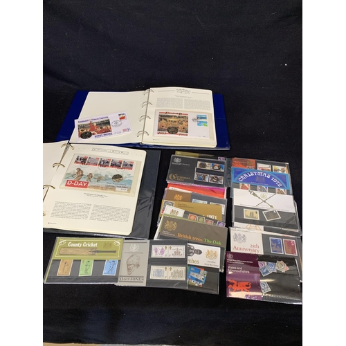 585 - 2 albums of coins covers, 16 covers in total and quantity of pre decimal and Early decimal presentat... 