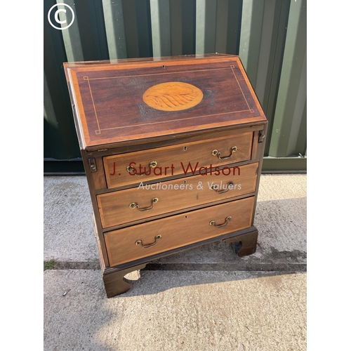 350E - An Edwardian mahogany bureau with satinwood inlay and fitted to the interior