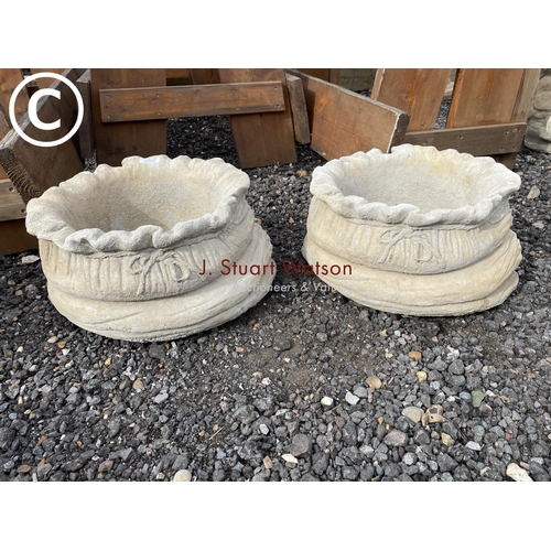 490F - A pair of sack effect garden planters