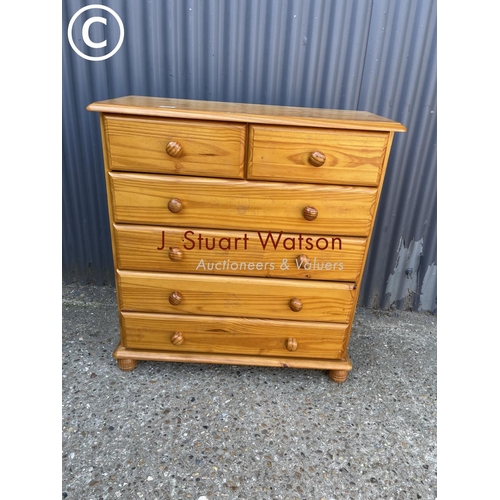 256 - A modern pine chest of six drawers