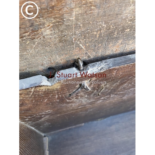 298 - An early oak blanket box coffer 135x50x60