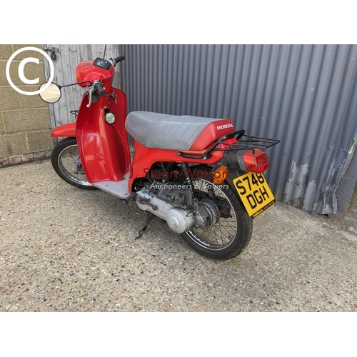 496 - S748 DGH Honda moped bike in running order. Odometer 7657 miles. 50cc. with rear lock box. Current V... 