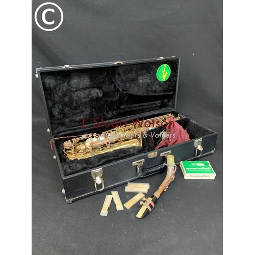511 - Vintage saxophone in case,