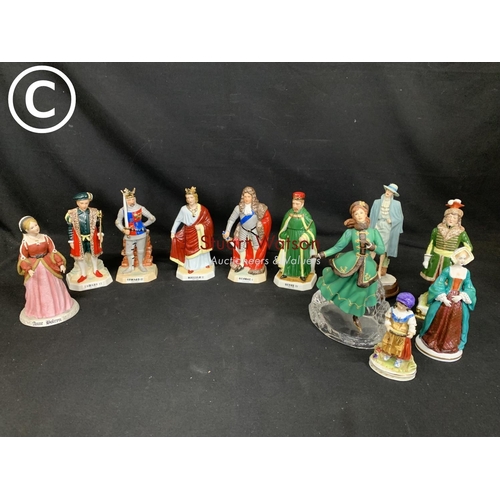 574 - 6 Kings and Queens of England figures and 5 other figures