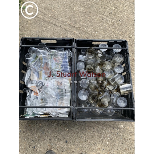 678 - 2 trays drinking glasses