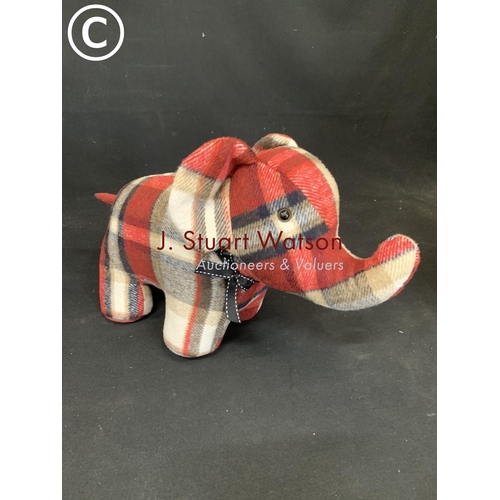 Lot 700       