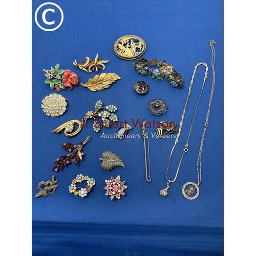 Lot 836       