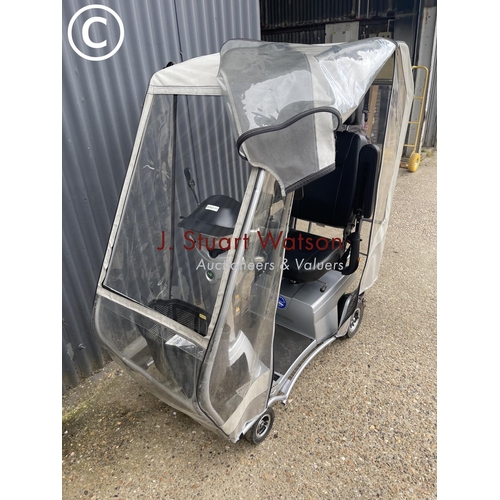 98 - A quingo mobility scooter with canopy top 925 hours FULL WORKING ORDER