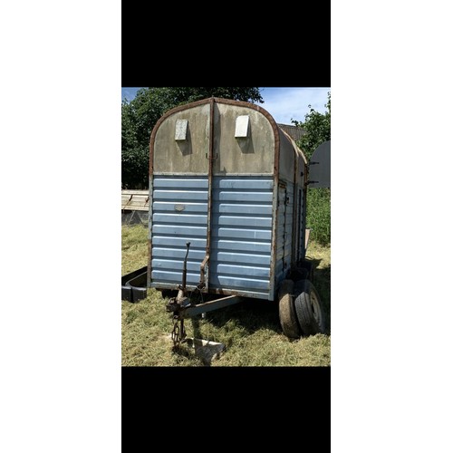 497 - A Laurie Pony Trailer for restoration or conversion. Aluminium Roof & Sides. 245x140 floor space