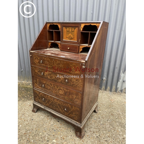 105 - A Georgian mahogany inlaid bureau (lackimg front) with decorative interior