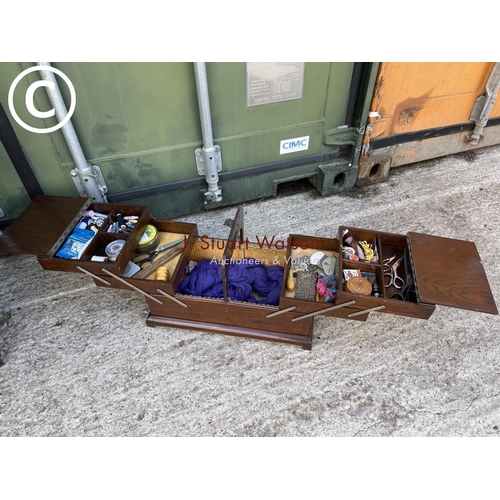 325 - Two oak sewing boxes with contents