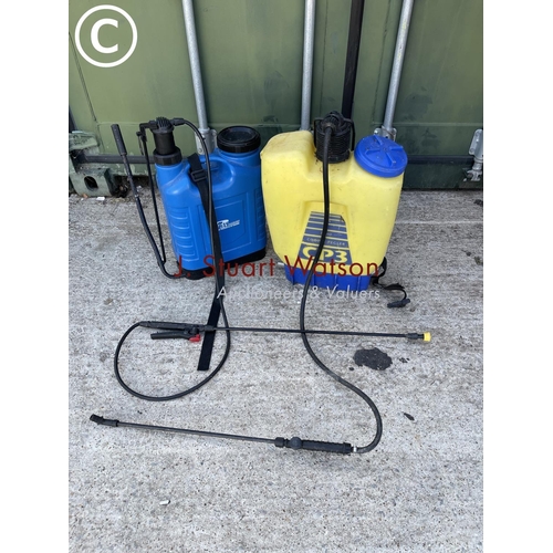 403 - Two knapsack sprayers