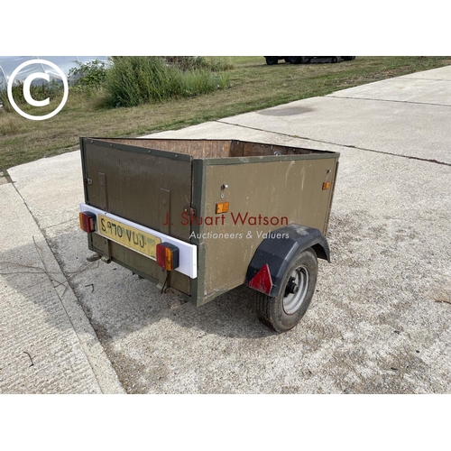 470 - A green multi purpose car trailer in useable condition