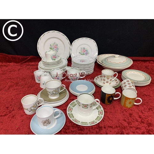 679 - Susie Cooper Fragrance part teaware and other Susie Cooper tureens and cups and saucers