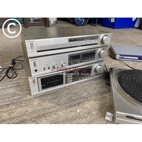 84 - Four section Toshiba hifi stack with pair of Toshiba speakers and another deck