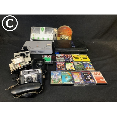 900 - Retro computing PlayStations 2 & 3, Commodore & Spectrum Games, Polaroid Camera & flash, vintage cam... 