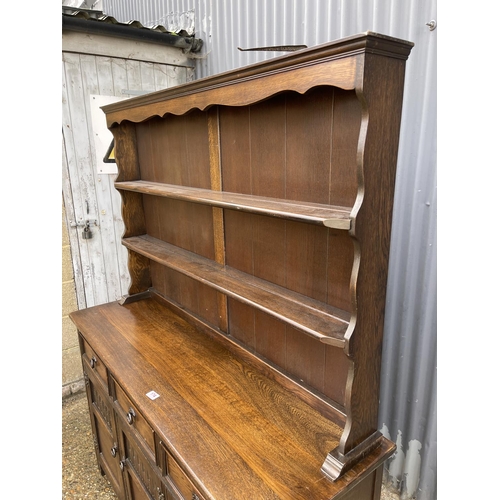 174 - An old charm oak dresser