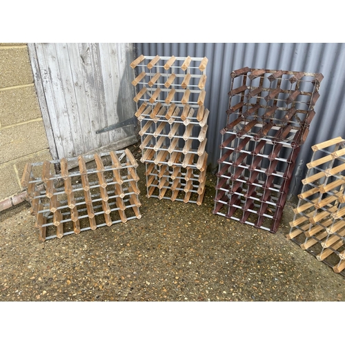 201 - 8 wooden wine racks