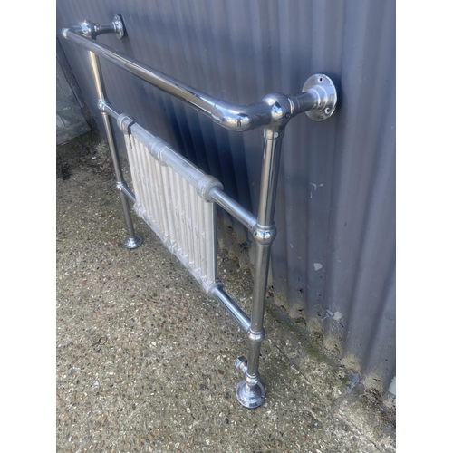 395 - A antique style chrome brass towel rail 100cm wide