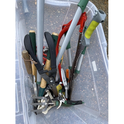 416 - A petrol hedger:AF and a box of garden tools