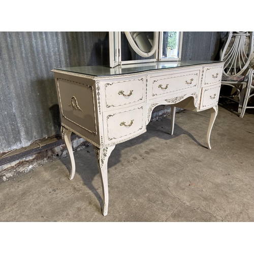 54 - A white painted frenchnstyle dressing table / desk with triple mirror