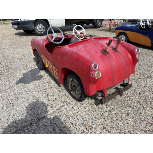 90 - A vintage fairground ride fire car