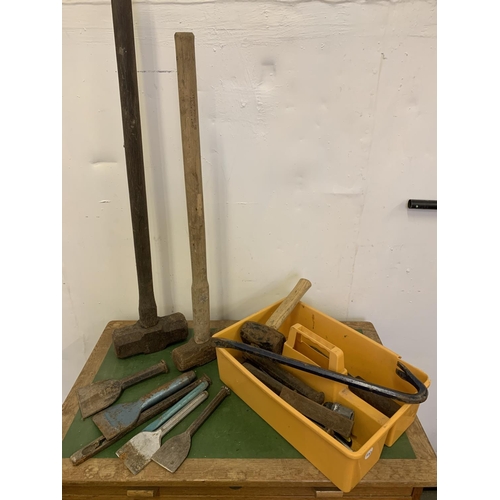 447 - Two sledge hammers, bolsters and chisels in yellow tray