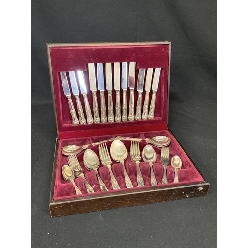 531 - Canteen of silver plated Kings Pattern cutlery 50 pieces