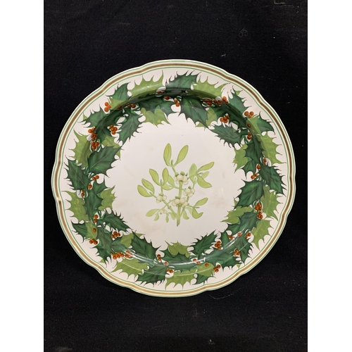 699 - Copeland Christmas pudding dish, circa 1875, diameter 42cms