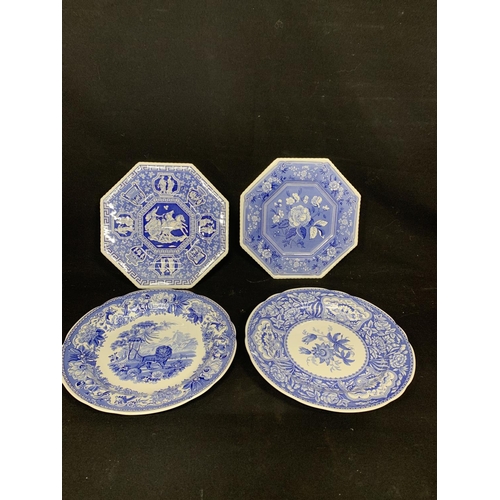 700 - 4 decorative plates from Spode Blue Room collection