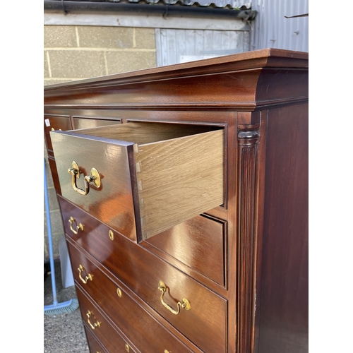 184 - A large reproduction mahogany tallboy chest of drawers 112x56x164