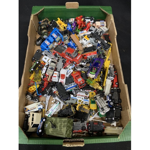 576 - Tray of model vehicles