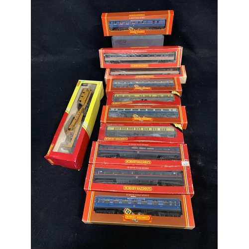 778 - Ten Hornby 00 gauge boxed carriages and Hornby boxed Crane