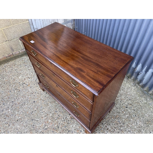 183 - A Georgian mahogany chest of four long drawers