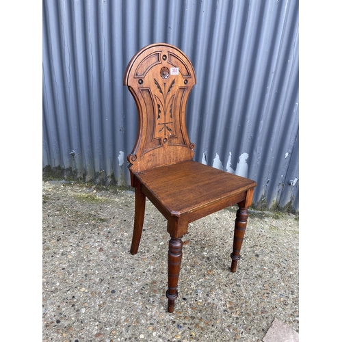 355 - A SINGLE MAHOGANY HALL CHAIR