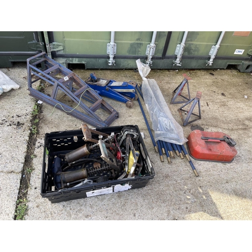 430 - Pair of ramps, two axle stands, drain rods, fuel can, trolley jack and footpumps