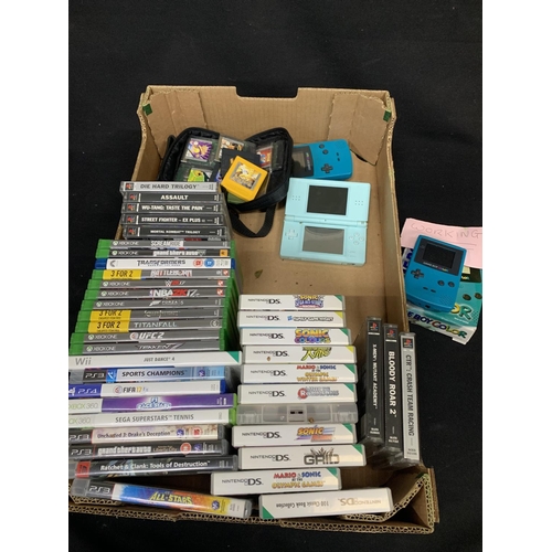 712 - Game boy colour working (plus one not working), plus computer games