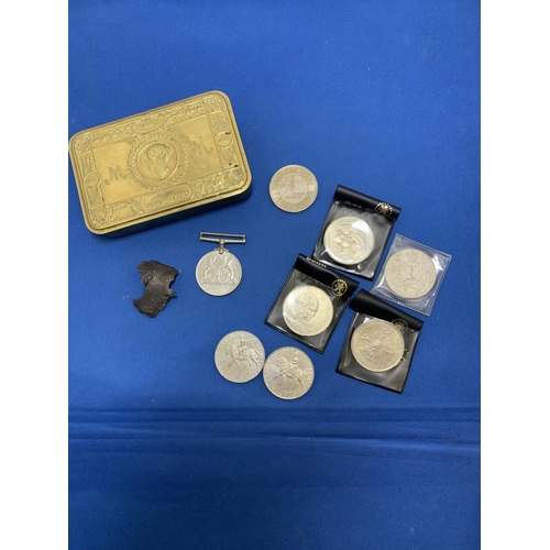 878 - Queen Mary Tin, piece of shrapnel, 1939-45 Defence Medal, Six Crowns & Millenium £5 Coin