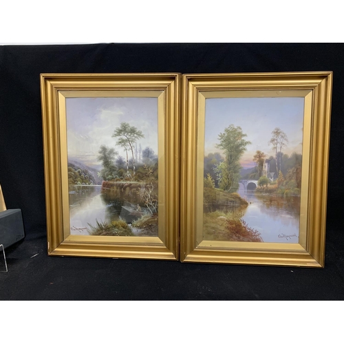 1060 - Two Gilt framed pictures each 58 x 79 cms