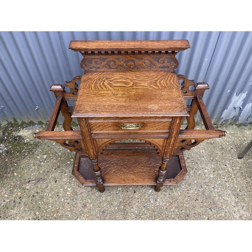 109 - An oak single drawer hallstand