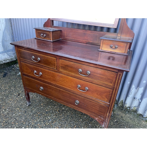 187 - An Edwardian dressing chest of four drawers