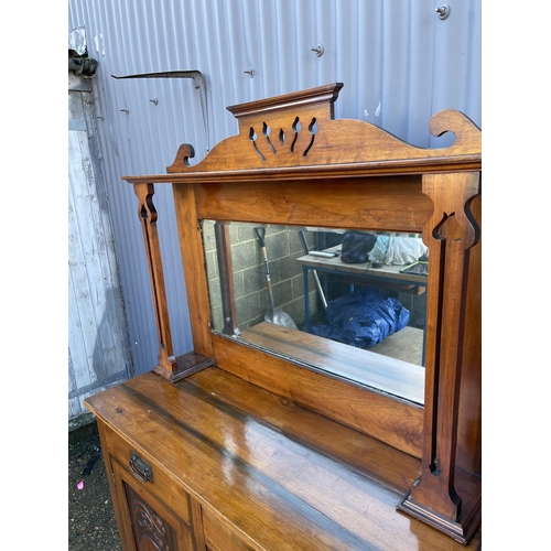 203 - An Edwardian mahogany mirror back sideboard