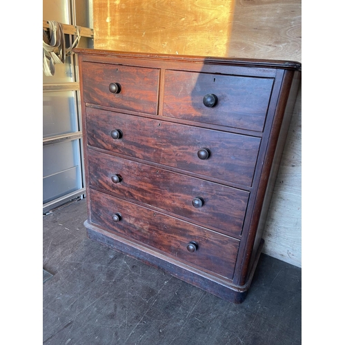 272 - A large victorian mahogany chest of drawers