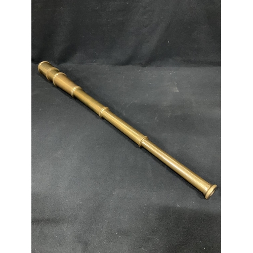 484 - Large brass telescope, length closed 27cms