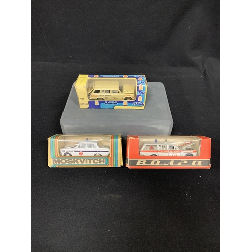 500 - 3 boxed Russian cars