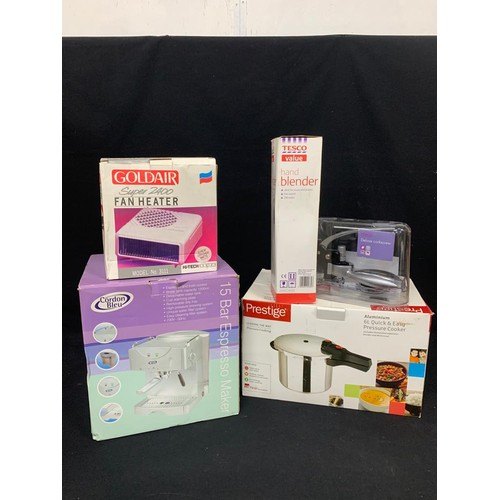 1069 - Boxed Pressure Cooker, Coffee maker, blender, fan heater & corkscrew