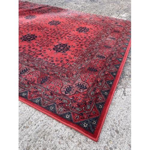 133 - A red pattern rug 175x240