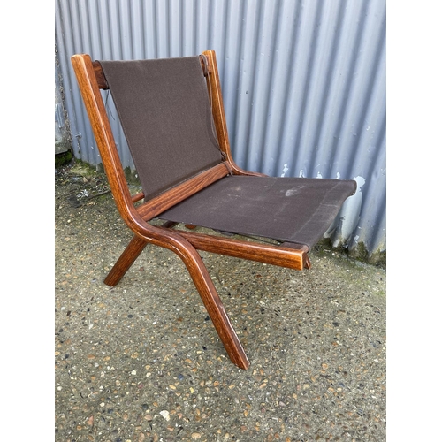 142 - A mid century danish style folding chair