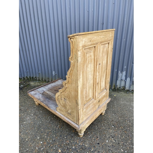 147 - An antique pine lectern / stand